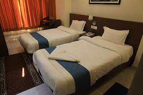 Hotel Tara Suites