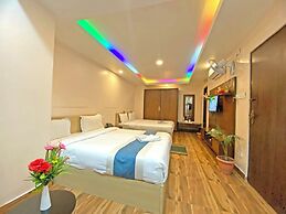 Hotel Tara Suites