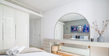 LUX The Bluewaters Island Suite 2