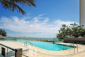 LUX The Bluewaters Island Suite 2
