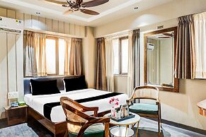 Townhouse Oak Viman Nagar Hotel Cilantro