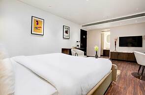Townhouse Magarpatta City Emerald
