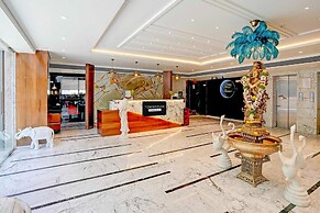 Townhouse Magarpatta City Emerald