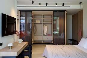 Fasma Suites Luxury Apartments in Piraeus