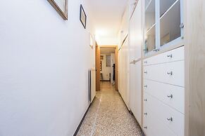 Bright Flat with Terrace near the Beach