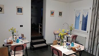 Borgodieci Camere e Colazione