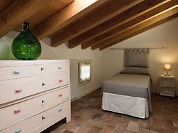 Borgodieci Camere e Colazione