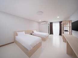 Cloud9 Stay Chiang Mai