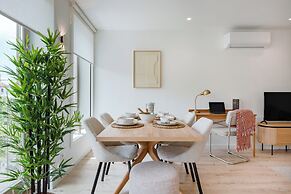 The Light Loft at BoaVista Flats