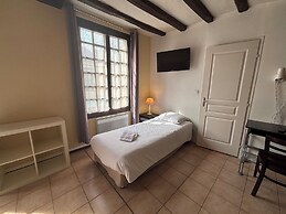 Hôtel Les Trois Lys