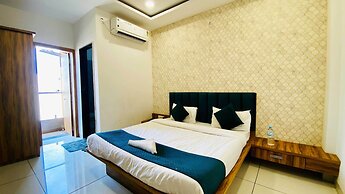 Hotel Shyam Palace