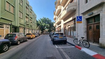 Nitsana Cachemire in Tel Aviv-yafo