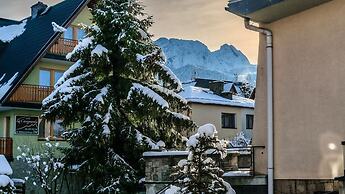 AMI ZAKOPANE