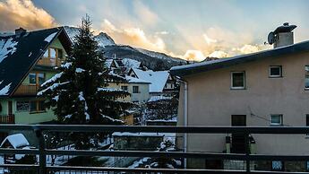 AMI ZAKOPANE