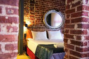 Squit Suits Hotel