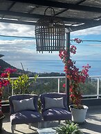 Miguel's Seaview Corner