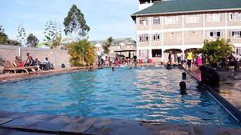 Golden Palm Breeze Hotel