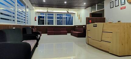 R Narayan Pleasant Inn Hotel - Guptkashi