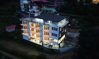 R Narayan Pleasant Inn Hotel - Guptkashi