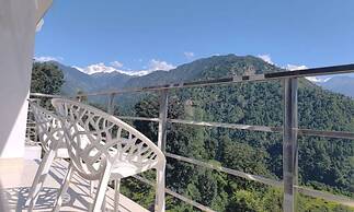 R Narayan Pleasant Inn Hotel - Guptkashi