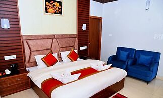R Narayan Pleasant Inn Hotel - Guptkashi