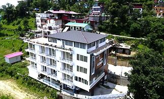 R Narayan Pleasant Inn Hotel - Guptkashi