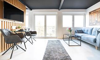 Belnoir by BRIGHT