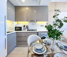 Elegant 1BR at Azizi Riviera Prime Location