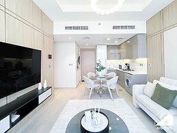 Elegant 1BR at Azizi Riviera Prime Location