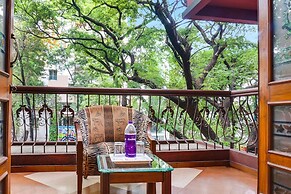 Super Townhouse Oak Prabhat Road
