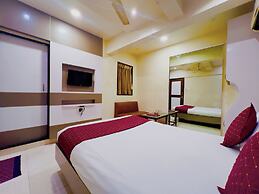 Hotel Dwaraka