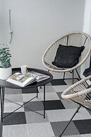 Modern 2BR Apartment with Sauna & Large Balcony