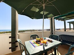 Monte Gordo Vila Verde by Homing
