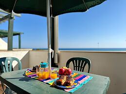 Monte Gordo Vila Verde by Homing