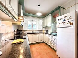 Monte Gordo Vila Verde by Homing
