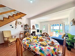 Monte Gordo Vila Verde by Homing