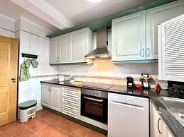 Monte Gordo Vila Verde by Homing