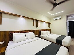 Shambhavi Hotel & Convention Centre