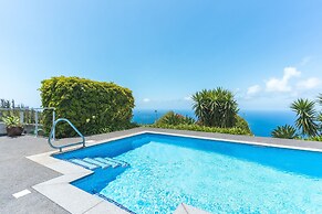 Cape View Villa by Atlantic Holiday