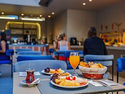 Echinus Blue Hotel