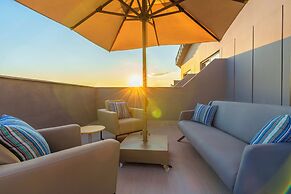 Echinus Blue Hotel