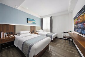CANTON ISLE HOTEL