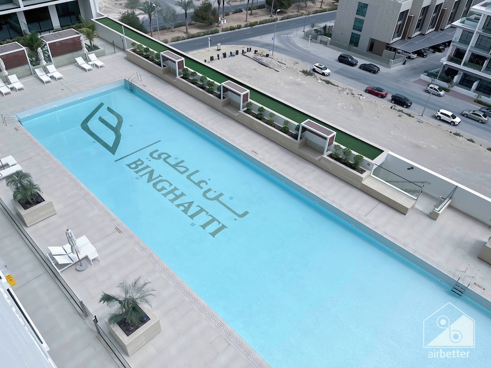 Luxury & Comfort 1B at Binghatti Amber & Balcony