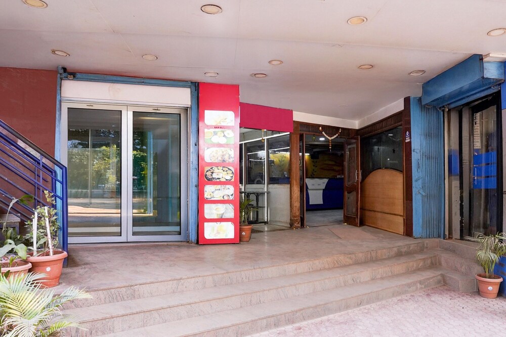 Super Hubli Formerly Chalukya Residency