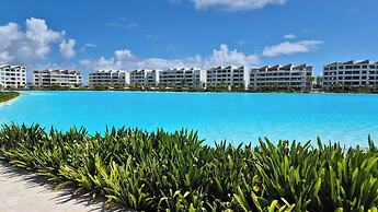 Luxury Beach Penthouse Jacuzzi & Lagoon View