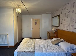 The Clarendon Hotel