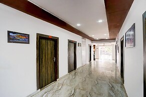 Collection O Salasar Balaji Temple Keshav Mahal