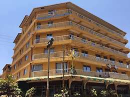 The Coconut Grill Hotel