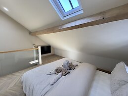 Ivy House