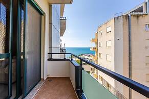 Marina Mirage Apartment Beachfront 2BR